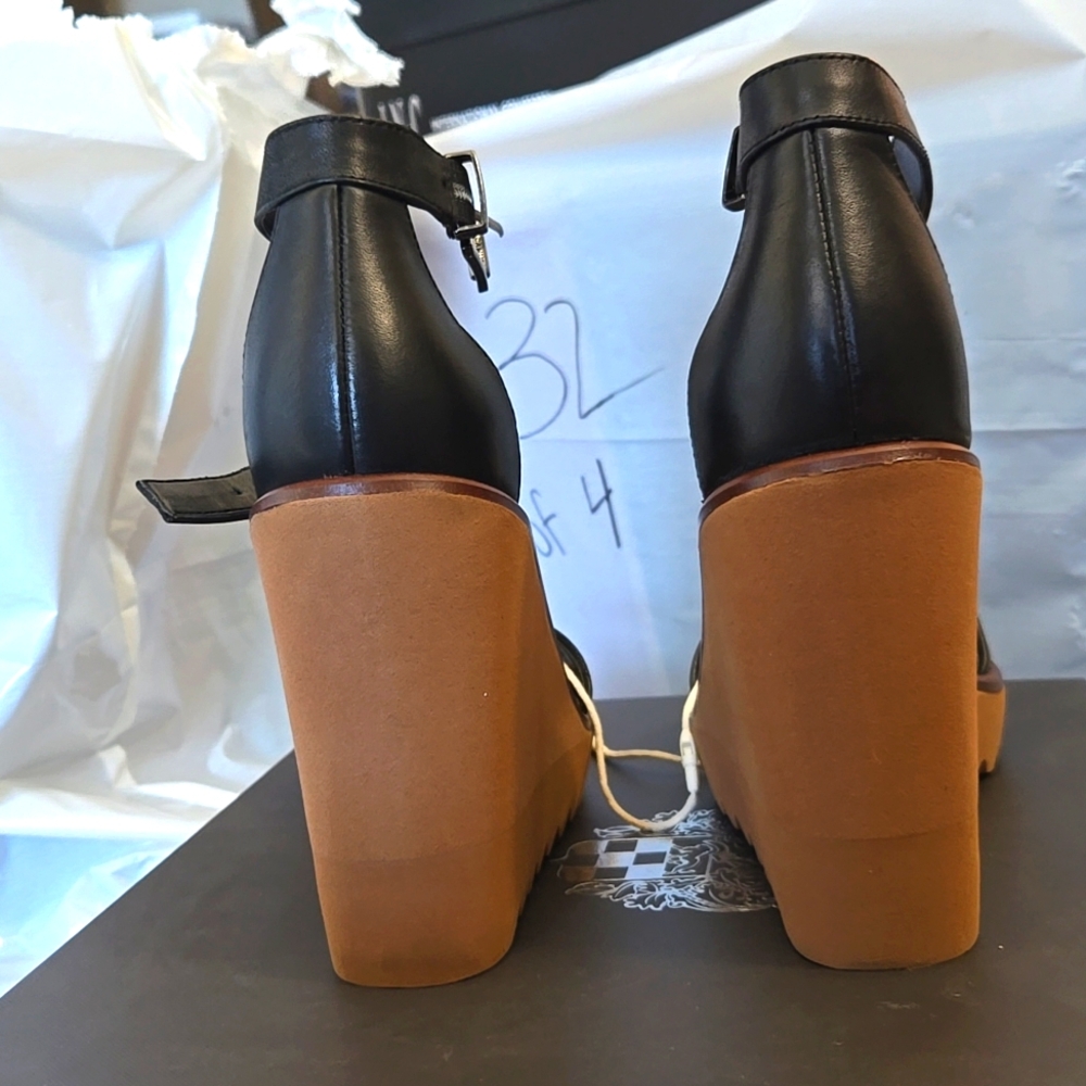 Wedges - Picture 3 of 3